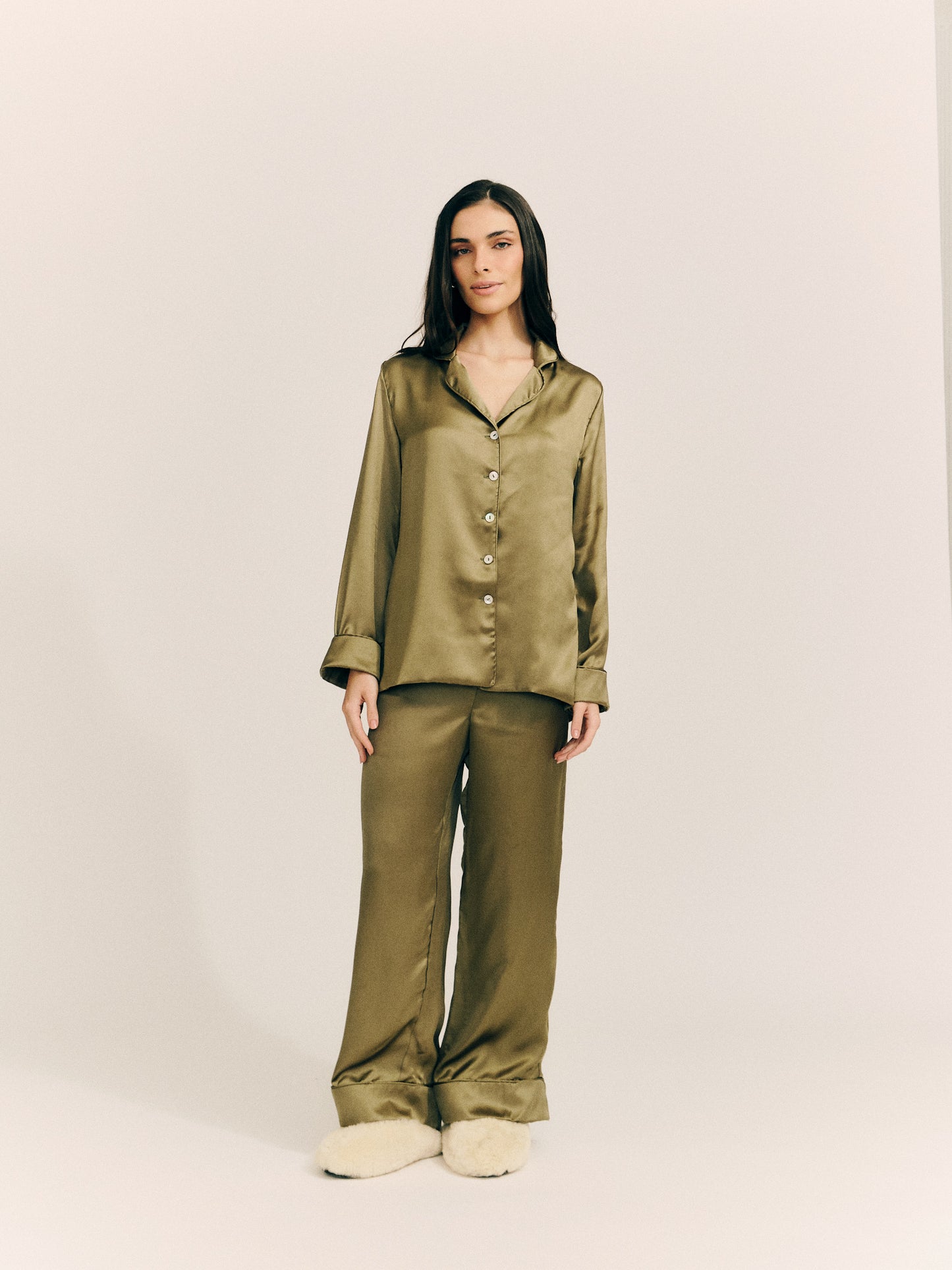 Satin silk set - longo (Oliva)
